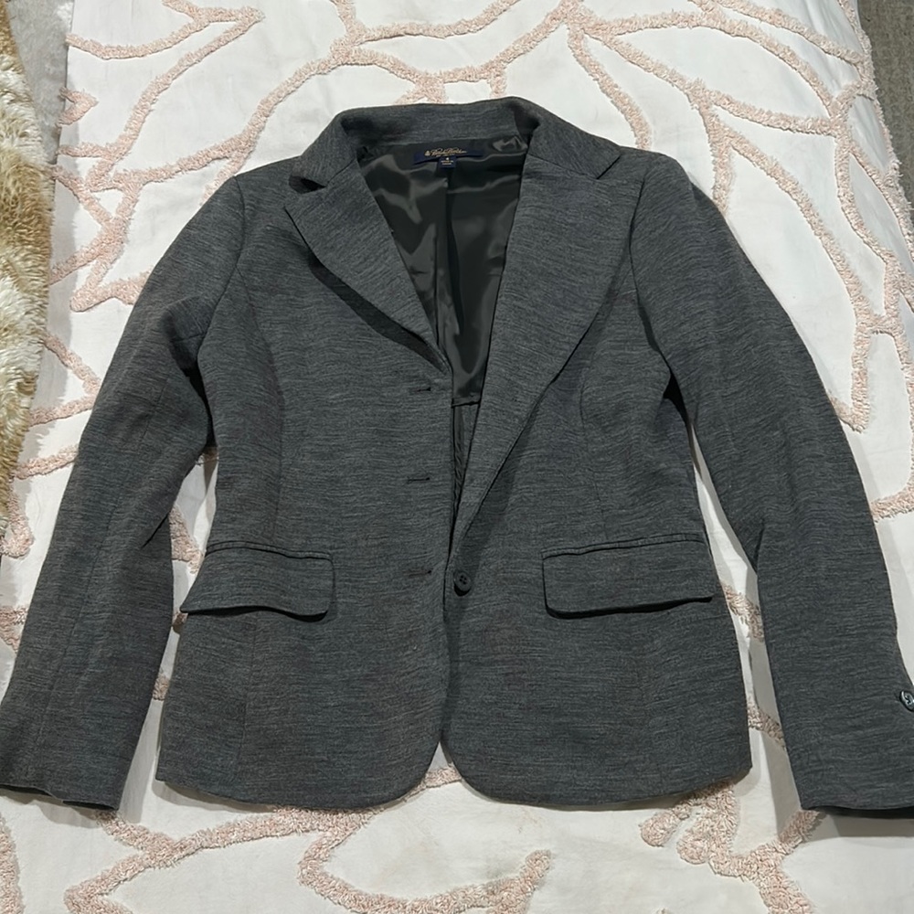 Brooks Brothers Size 4 Milano Fit Grey Blazer
